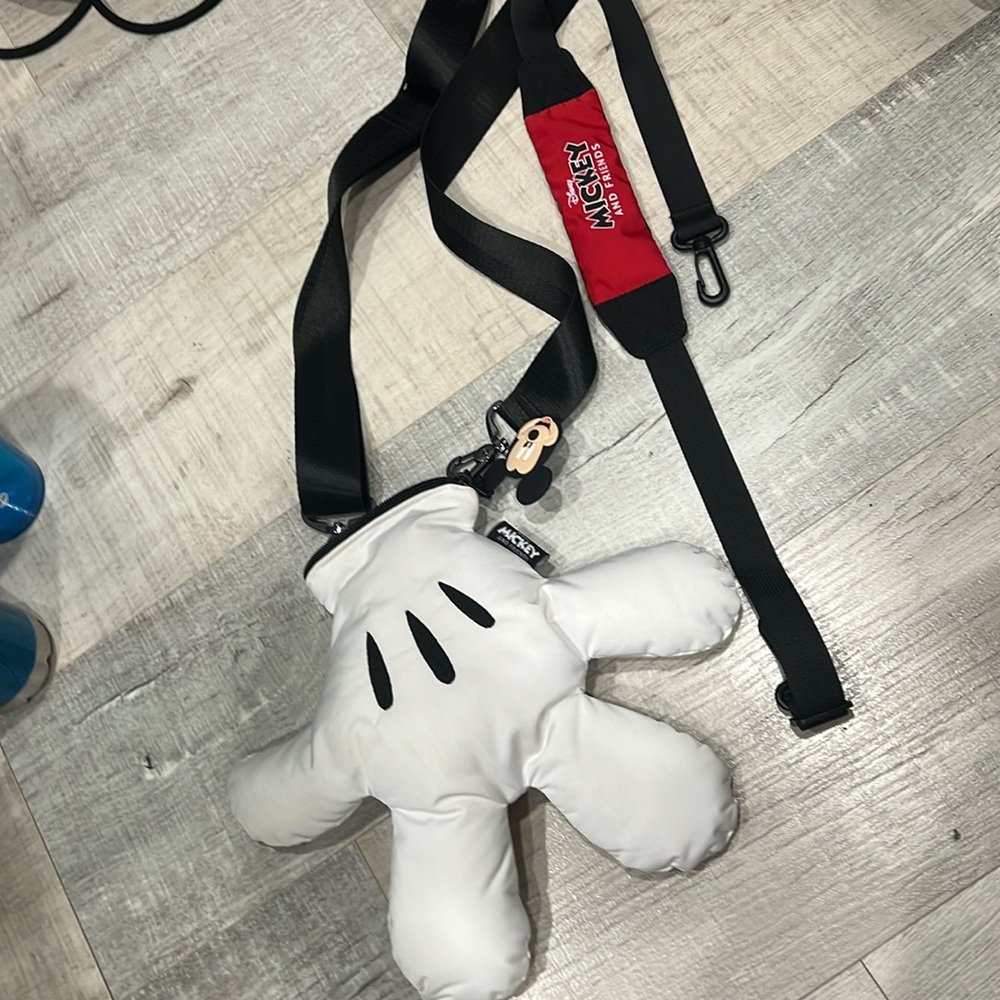 Mickey Hand bag with extra longer strap